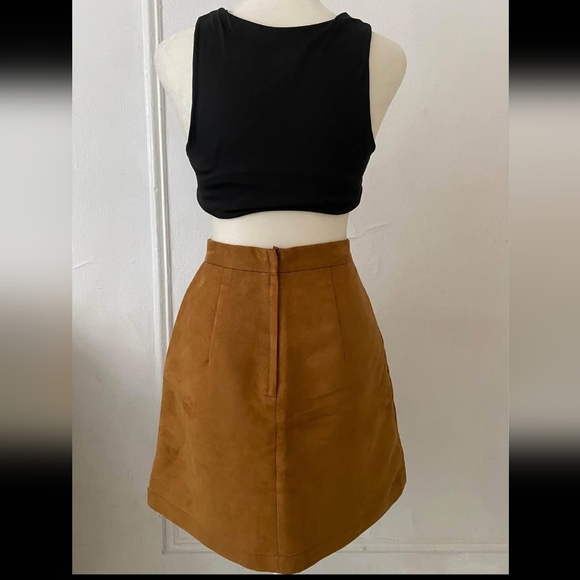 Suede tan skirt - Picture 5 of 5